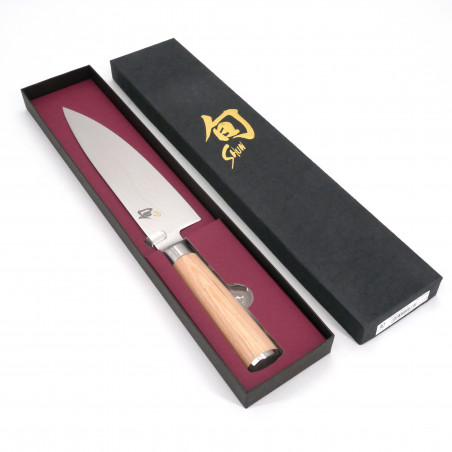 Japanese kitchen knife for all types of food, SANTOKU SHUN CLASSIC DAMASCUS, 20 cm